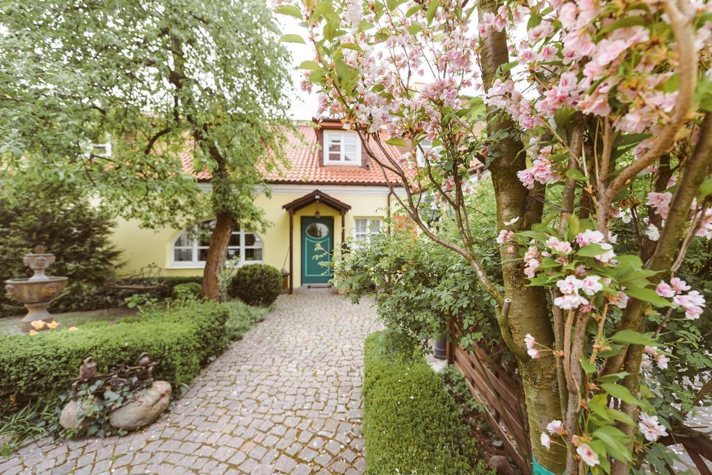 The Secret Garden Boutique B&B Vilna Exterior foto