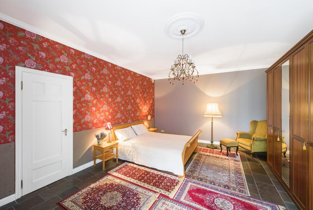 The Secret Garden Boutique B&B Vilna Habitación foto